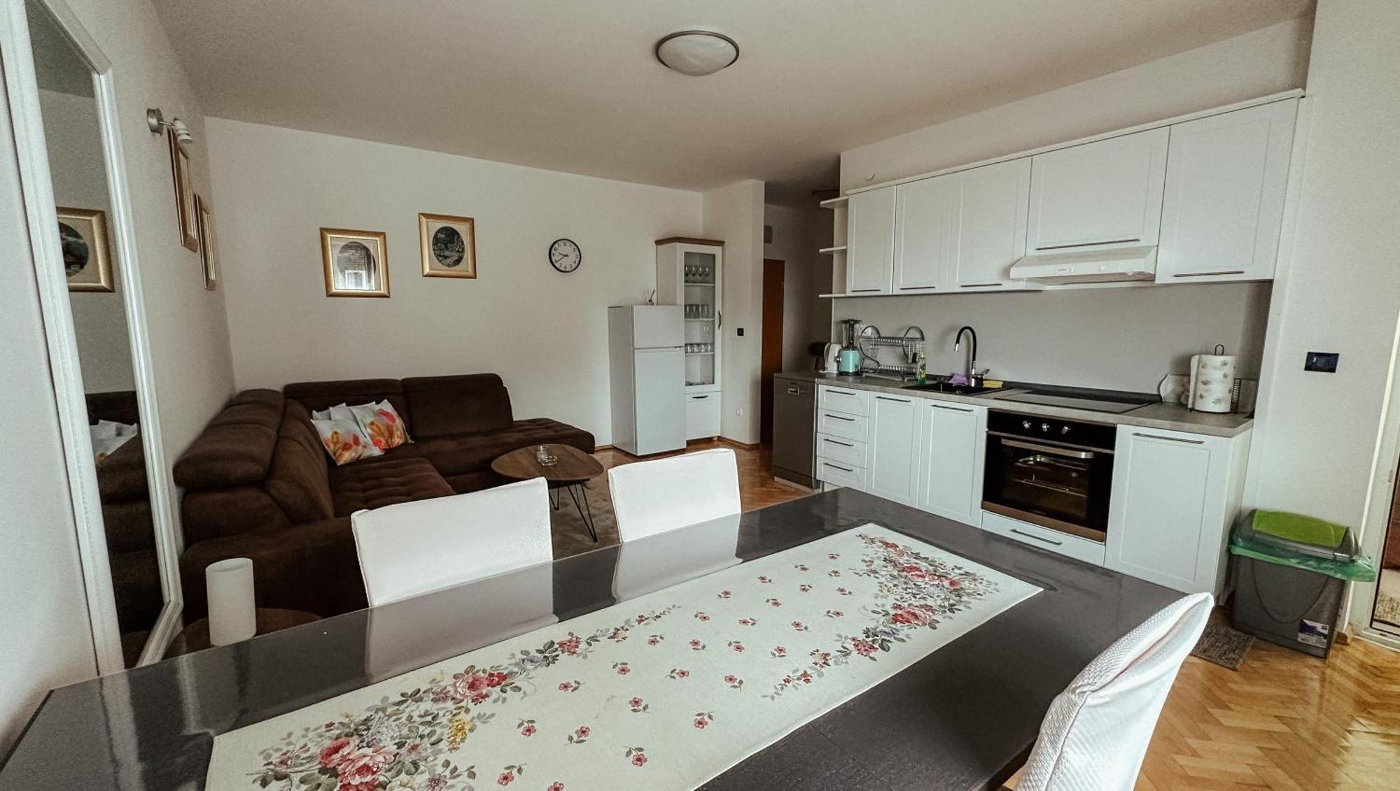 Apartmani Jelena Abbazia Esterno foto