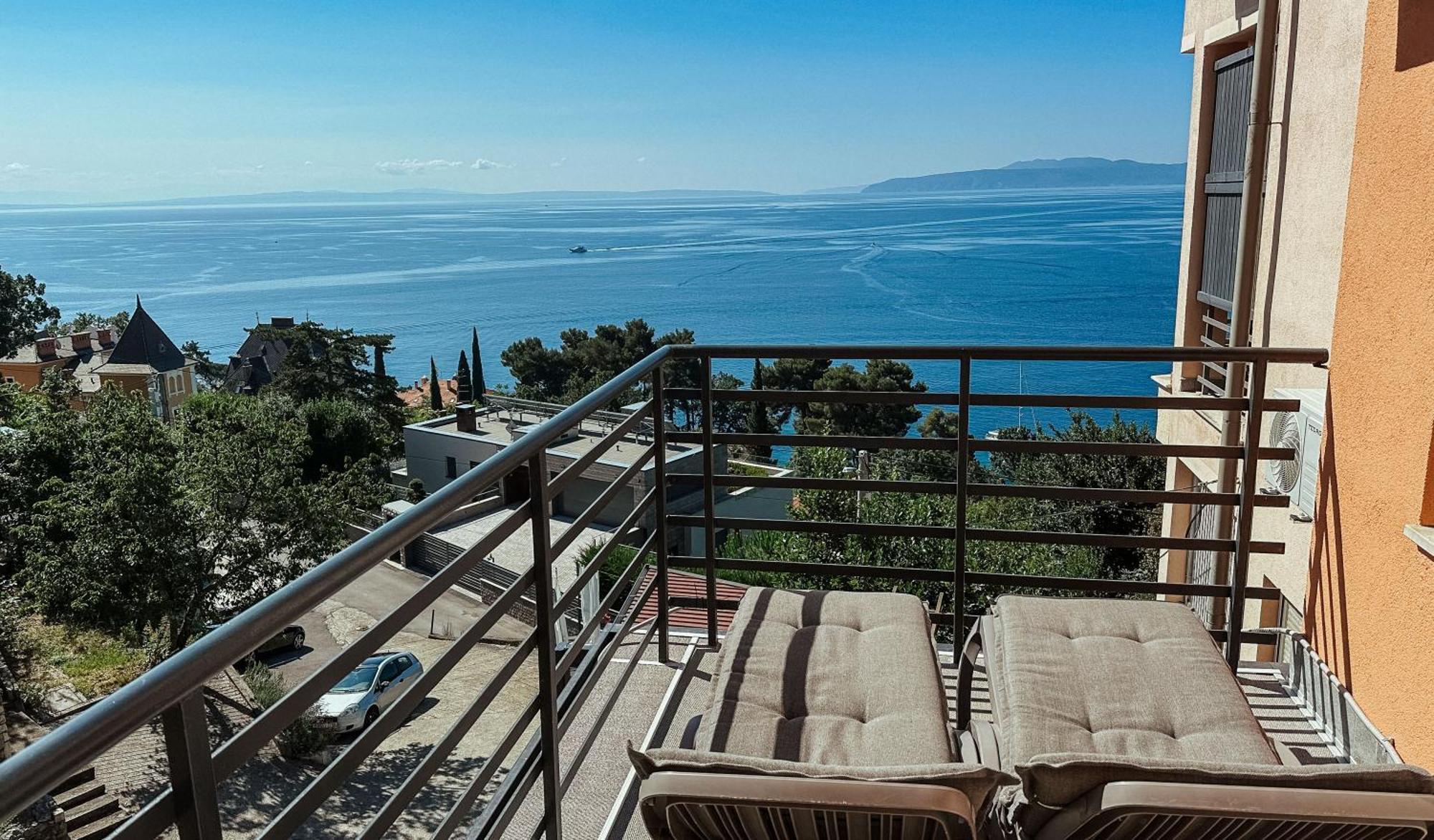 Apartmani Jelena Abbazia Esterno foto