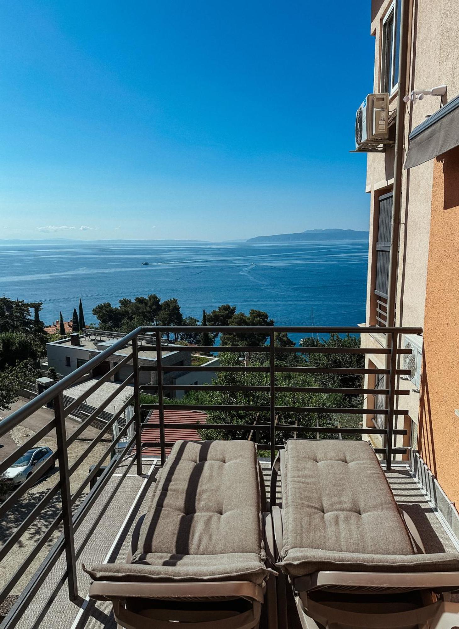 Apartmani Jelena Abbazia Esterno foto
