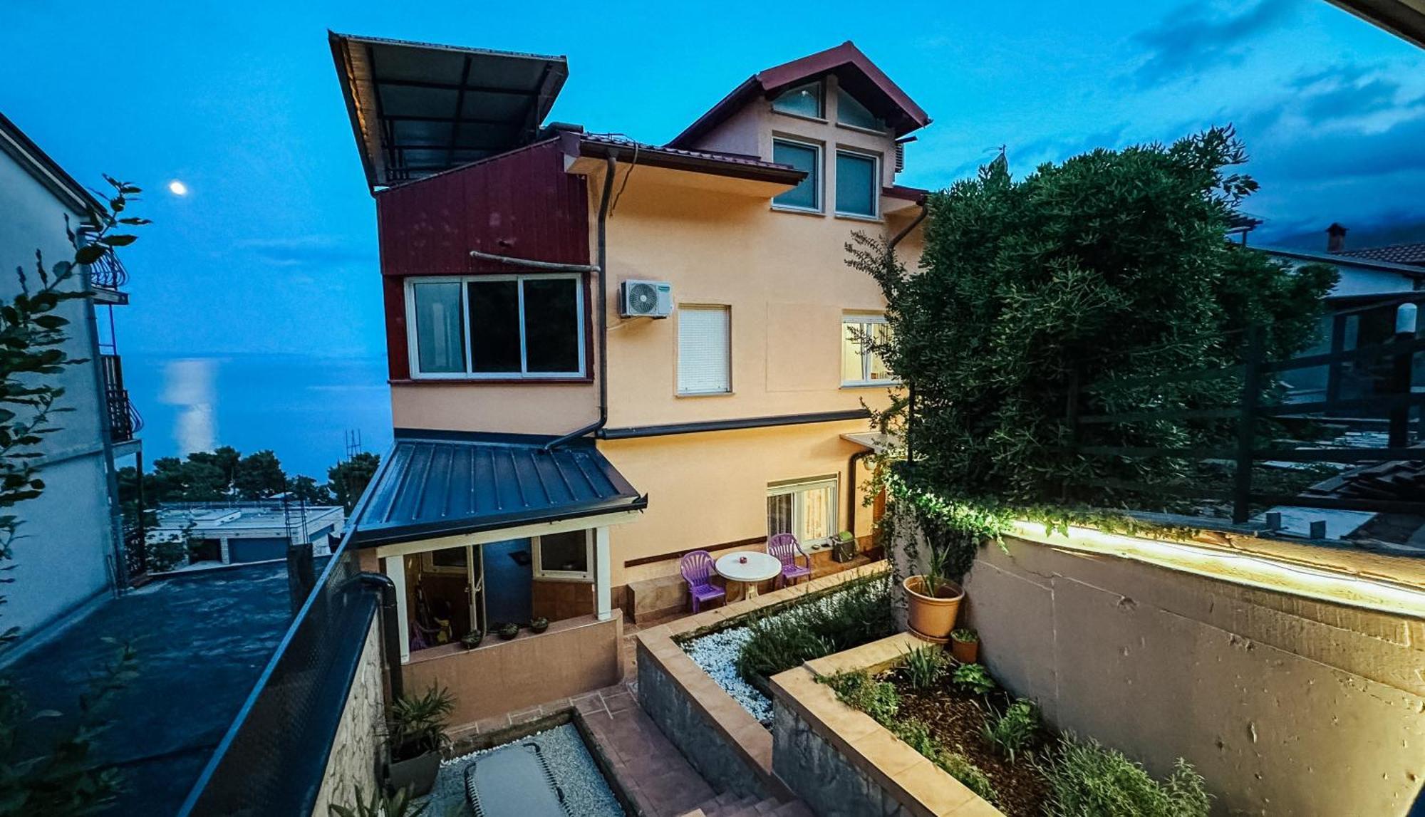 Apartmani Jelena Abbazia Esterno foto
