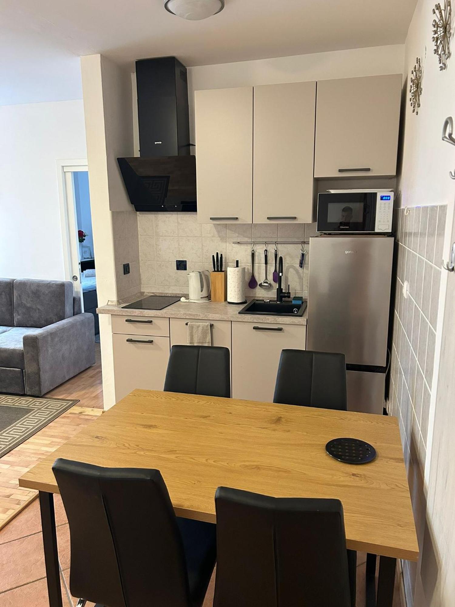 Apartmani Jelena Abbazia Esterno foto